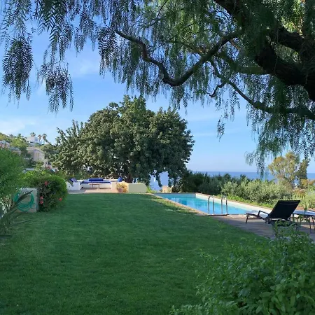 Del Carrubo Casa vacanze Santa Marina Salina
