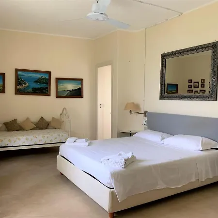 Casa vacanze Del Carrubo *